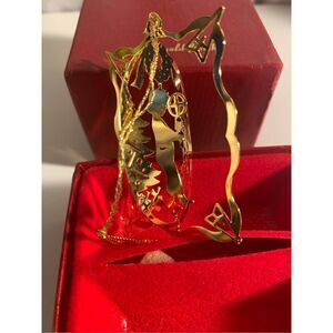 24kt Gold Christmas Ornament Vintage Camerlane Finish Child w/Candle 2”